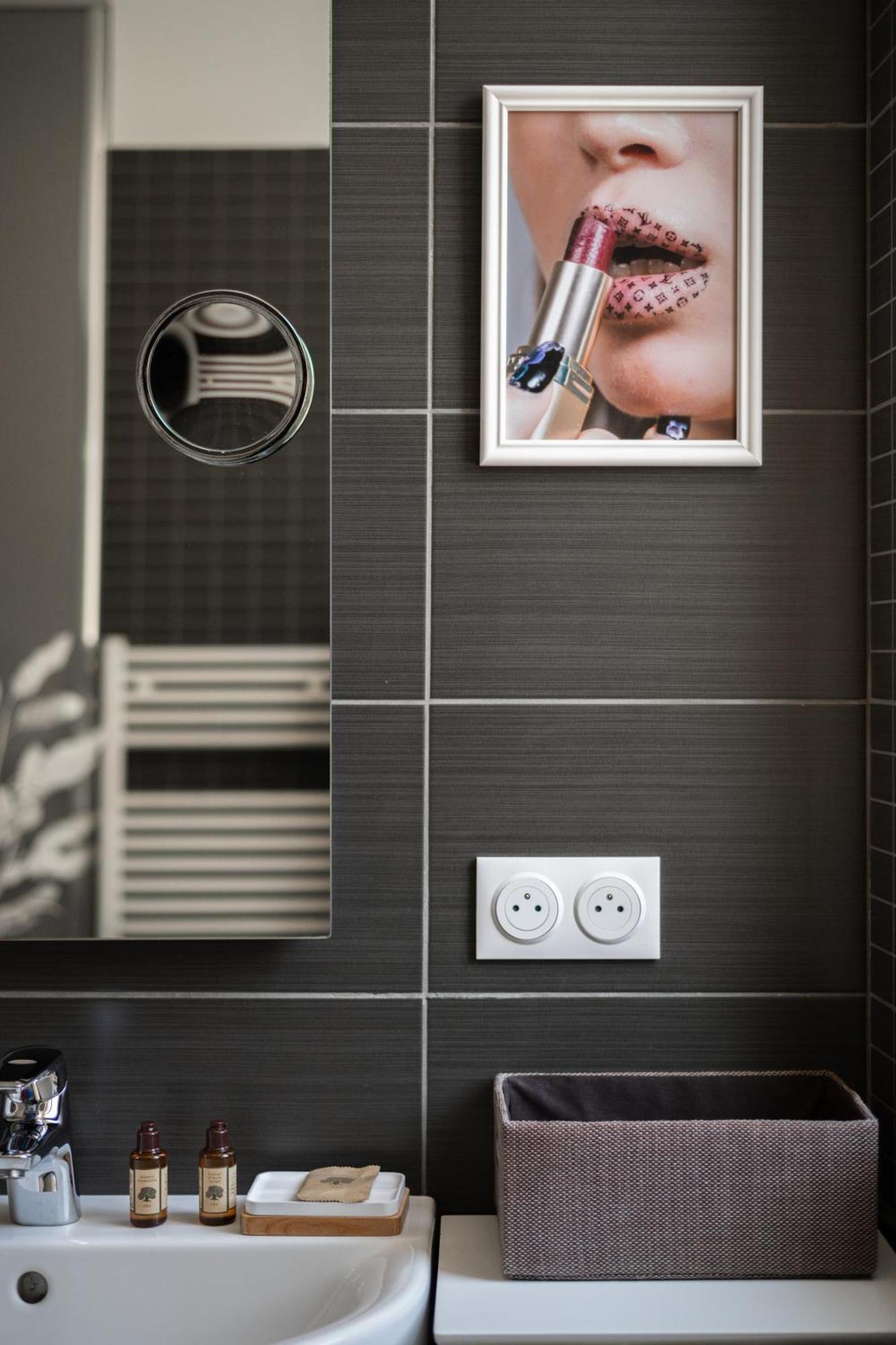 Le Coq Wagner - Parking - Air Conditioning - Pool Apartamento Menton Exterior foto